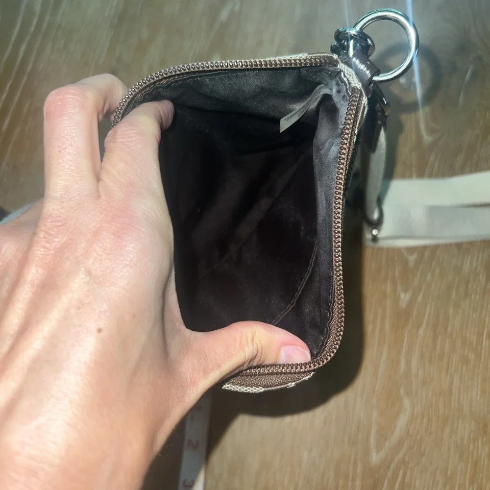 Vintage Coach Small Crossbody Bag Tan Logo Printed Canvas Brown Leather Accents‎ - Picture 5 of 6